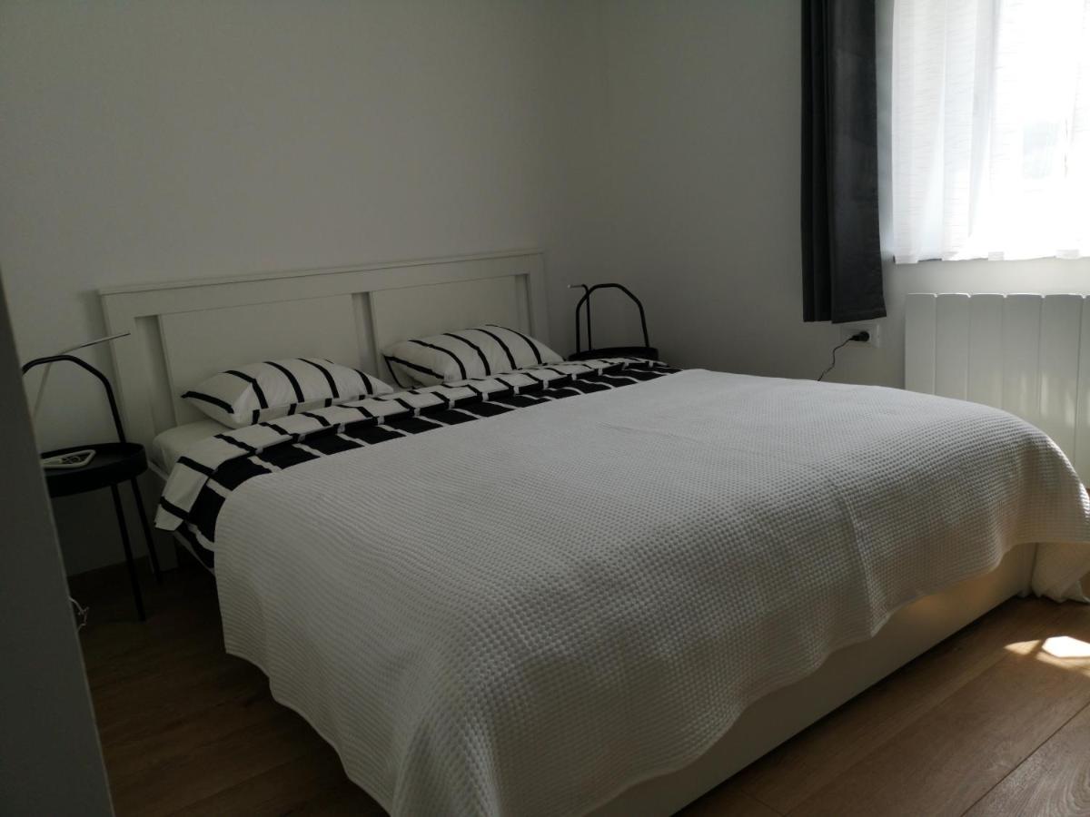 Mega Hostel Krapina Bagian luar foto